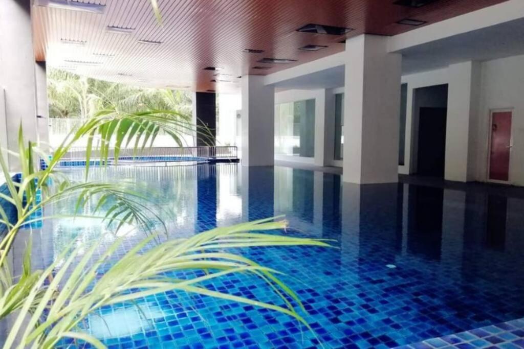 Joyful Sitiawan Skygarden Swimming Pool Apartment Seri Manjung Luaran gambar
